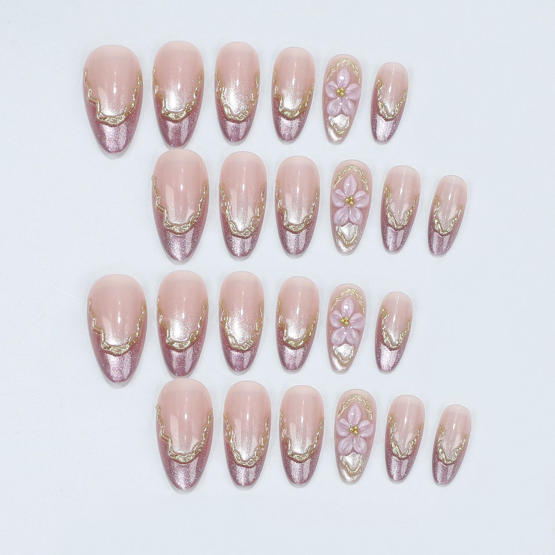 Faux ongles 3D à motifs florau - Nail Art Aesthetic avis et prix