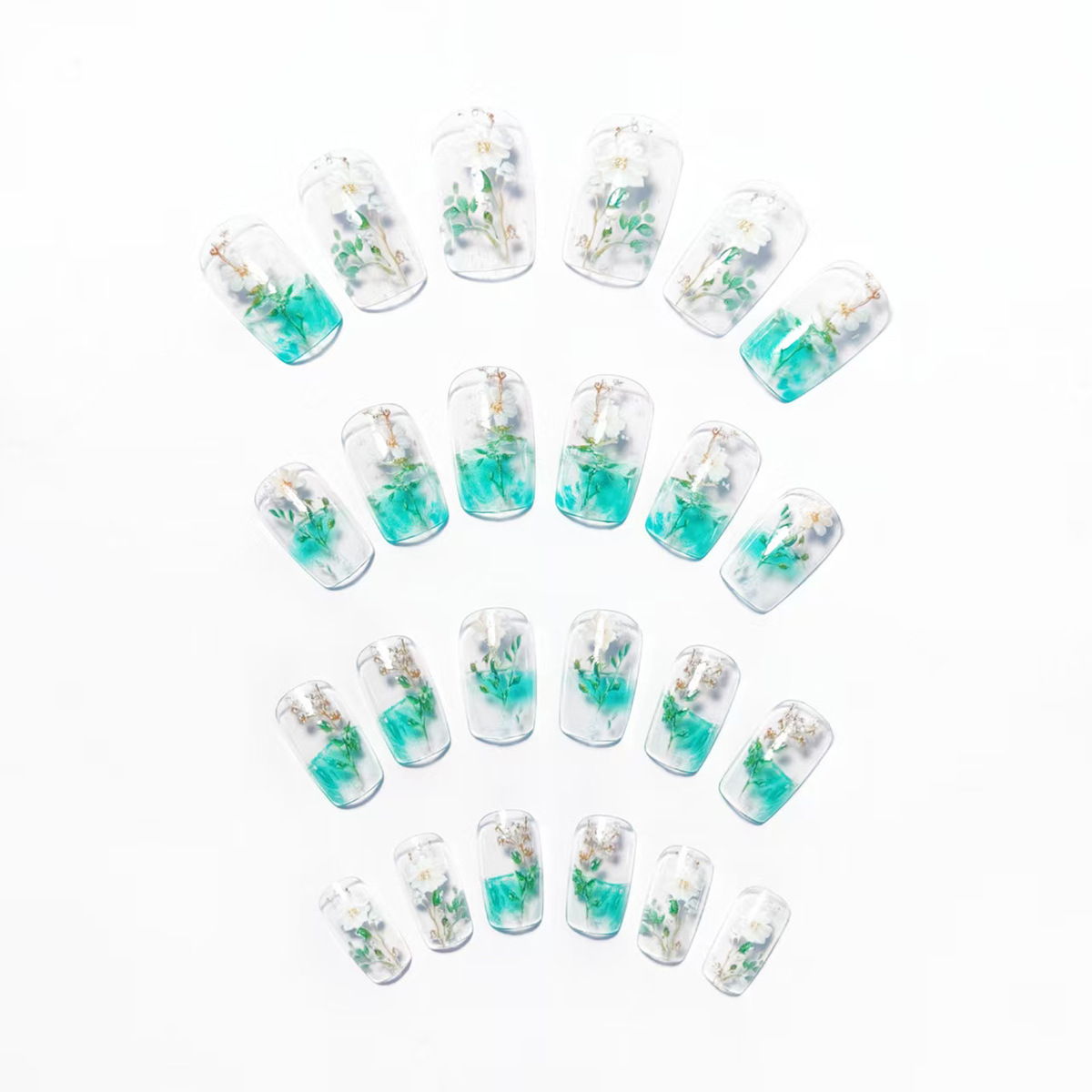 Faux ongles moyens pour femmes - Nail Art Aesthetic avis et prix